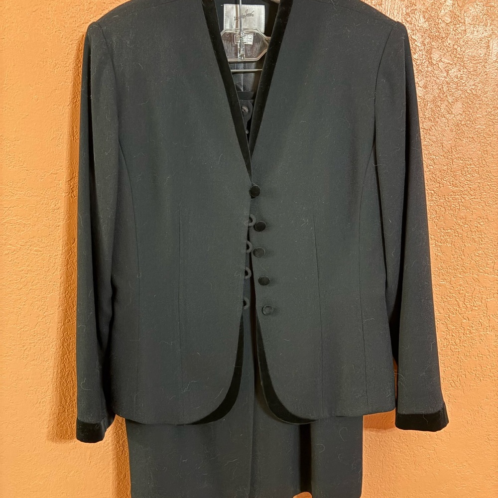Classic Black Men's Suit